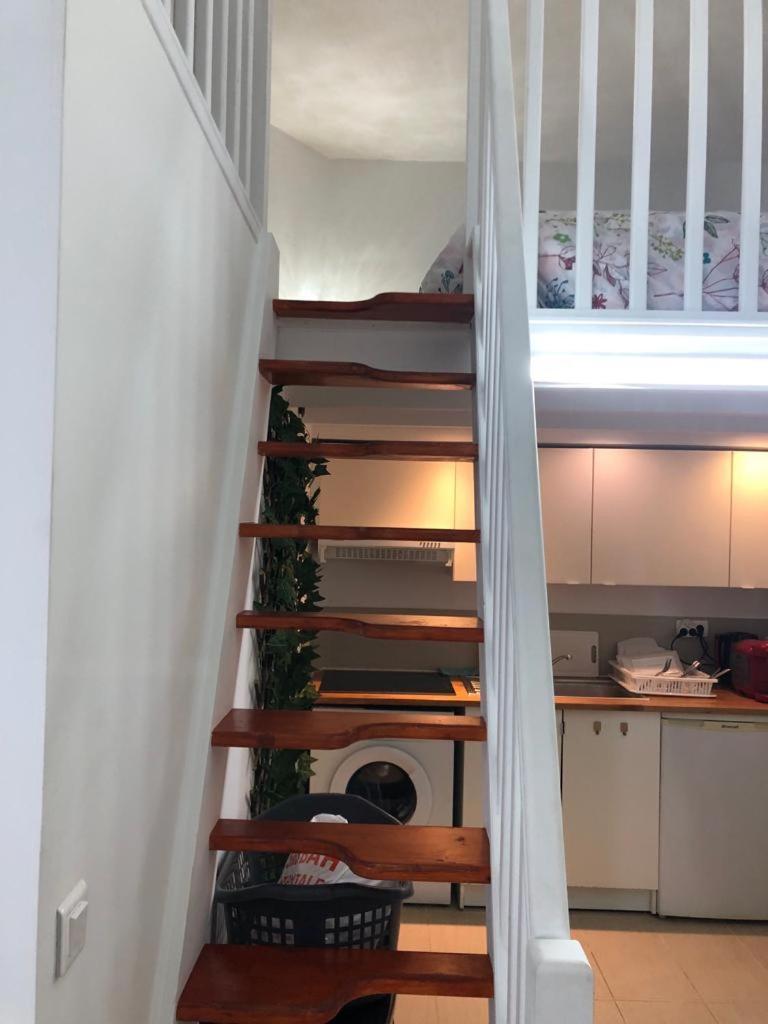 Studyo Cosy 400 Metre Sacre Ceour Apartment Paris Exterior photo